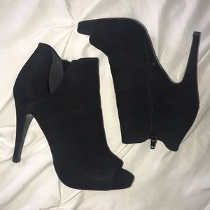 FERGIE heels